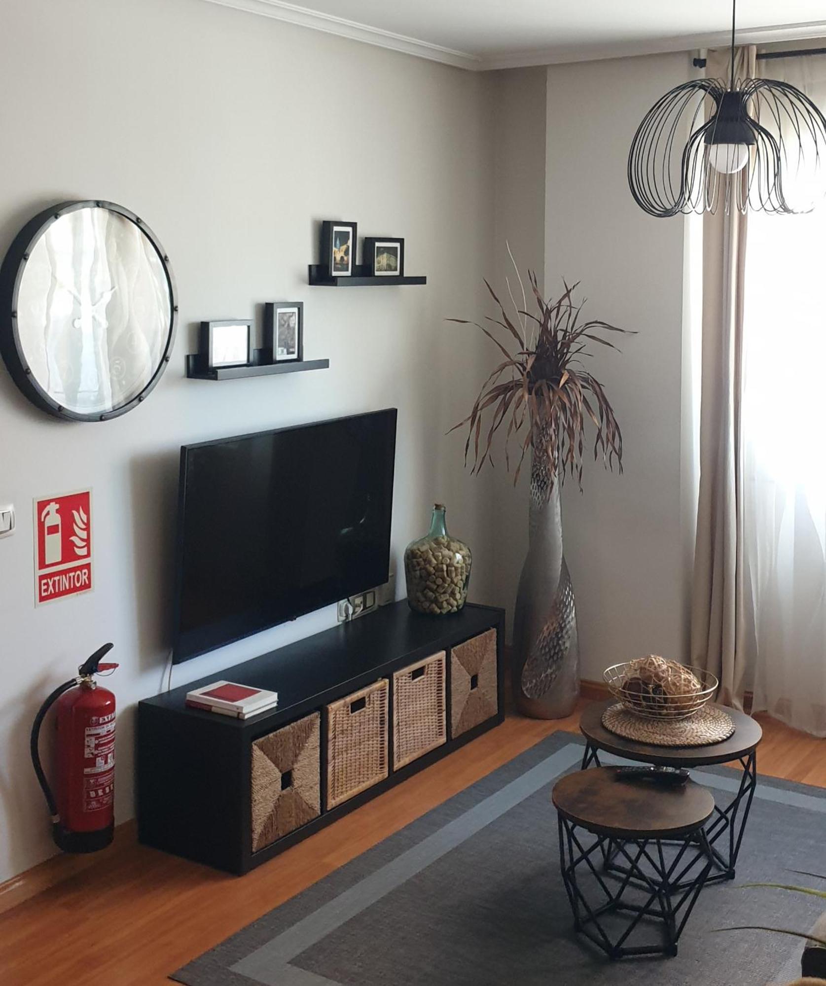 Apartamento "Los Prados" Wifi Y Parking Овьедо Экстерьер фото